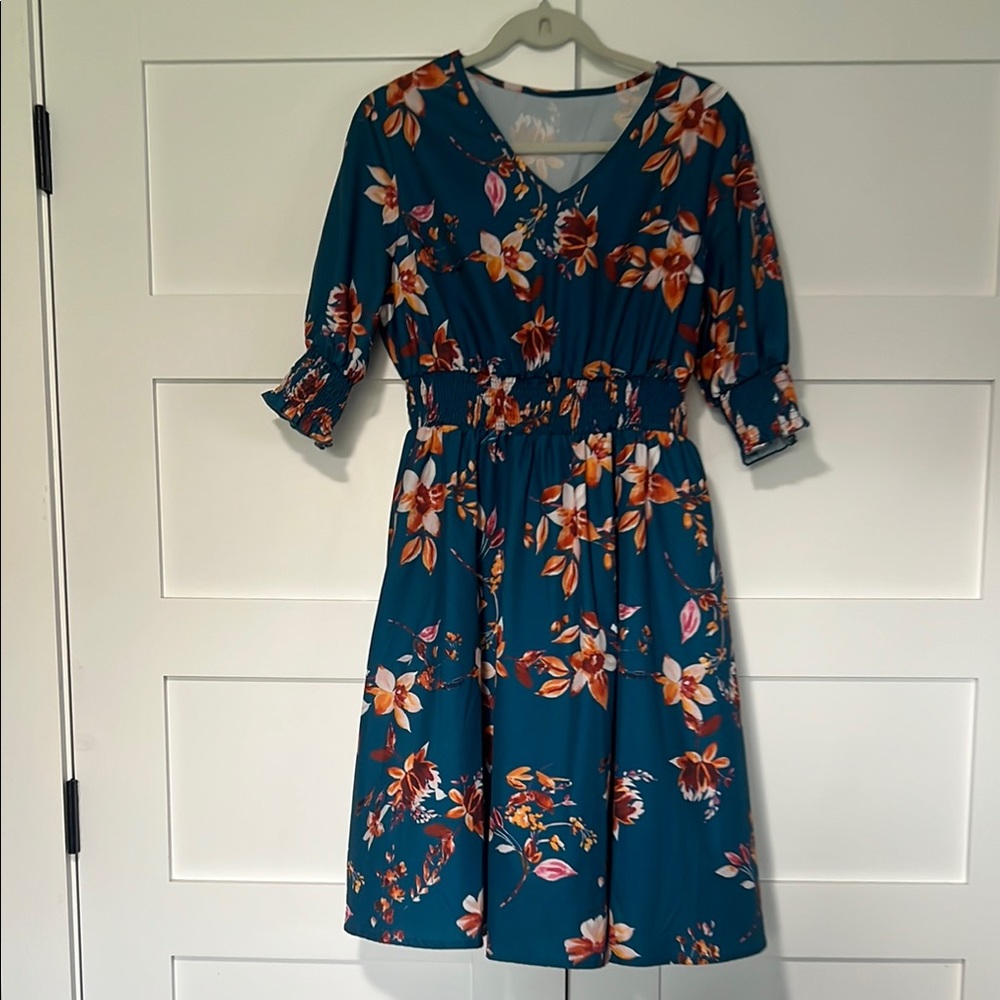 Blue Midi Sundress with V-Neck and Bishop Sleeves
